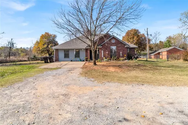 1751 S Luther Road, Harrah, OK 73045