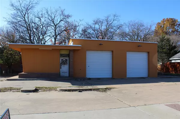 Garland, TX 75040,1615 S 5th Street