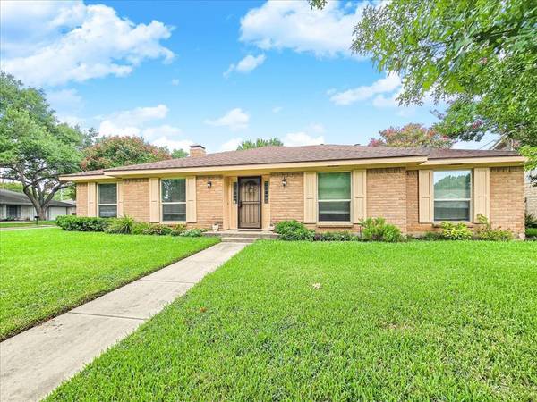 1109 Byron Lane,  Arlington,  TX 76012