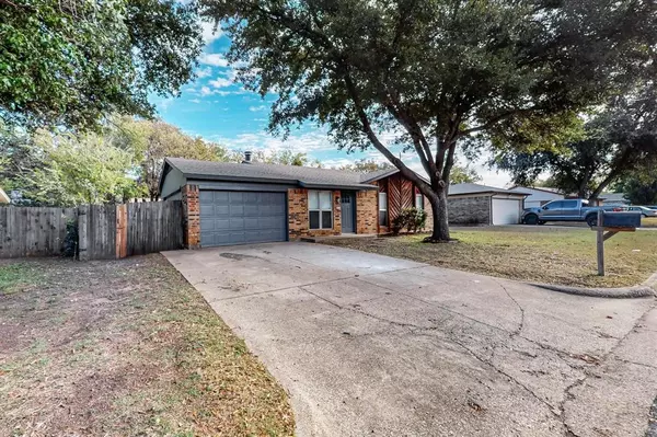 Arlington, TX 76017,5217 Windy Meadow Drive