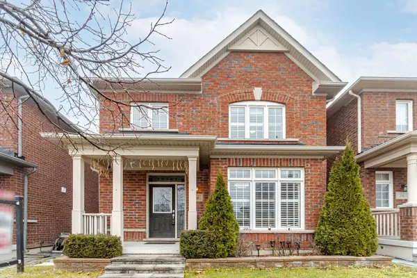 14 Golden Fern ST, Markham, ON L6B 0V3