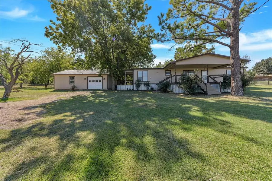 725 Leftys Court, Possum Kingdom Lake, TX 76449