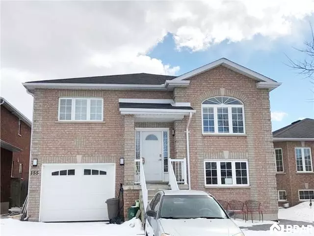 Barrie, ON L4M 6W2,155 Hanmer ST E #B