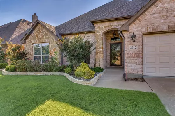 Burleson, TX 76028,2712 Chimney Rock Road