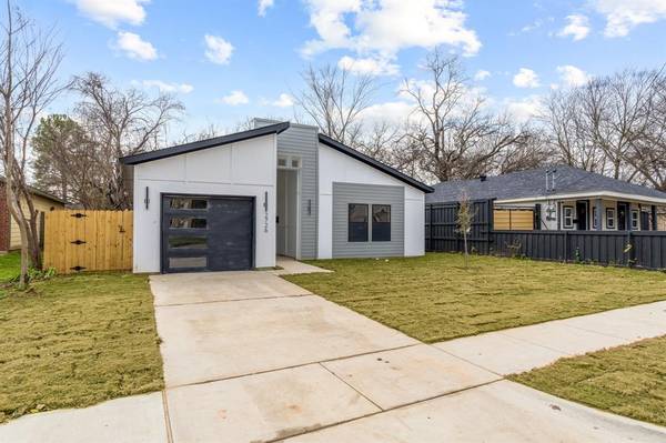 2726 Dorris Street, Dallas, TX 75215