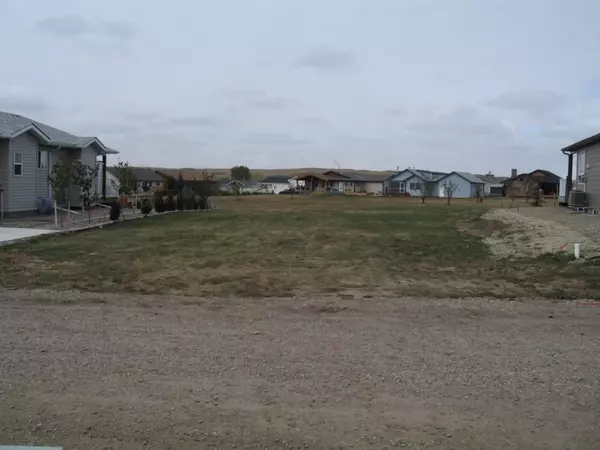 Rural Vulcan County, AB T0L 0R0,526 Meadow LN