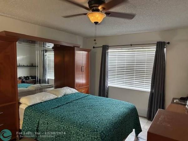 Sunrise, FL 33322,9350 Sunrise Lakes Blvd  #101