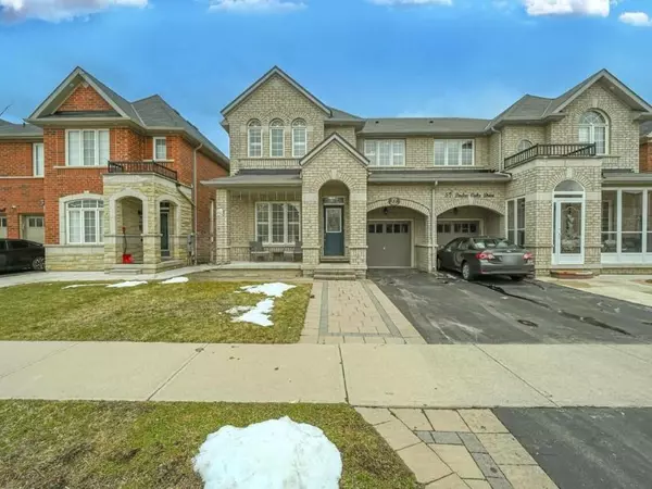 55 Daden Oaks DR, Brampton, ON L6P 3R7