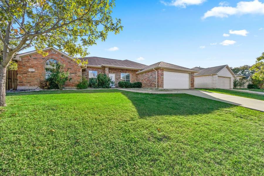 189 Cottonwood Lane, Little Elm, TX 75068