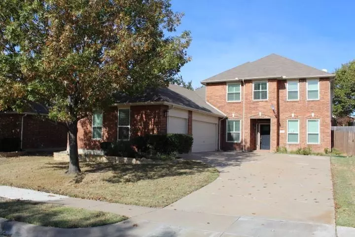 8861 Oakville Street, Fort Worth, TX 76244