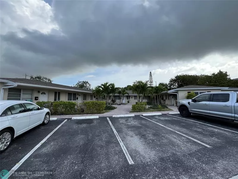 1440 Miami Road  #7, Fort Lauderdale, FL 33316