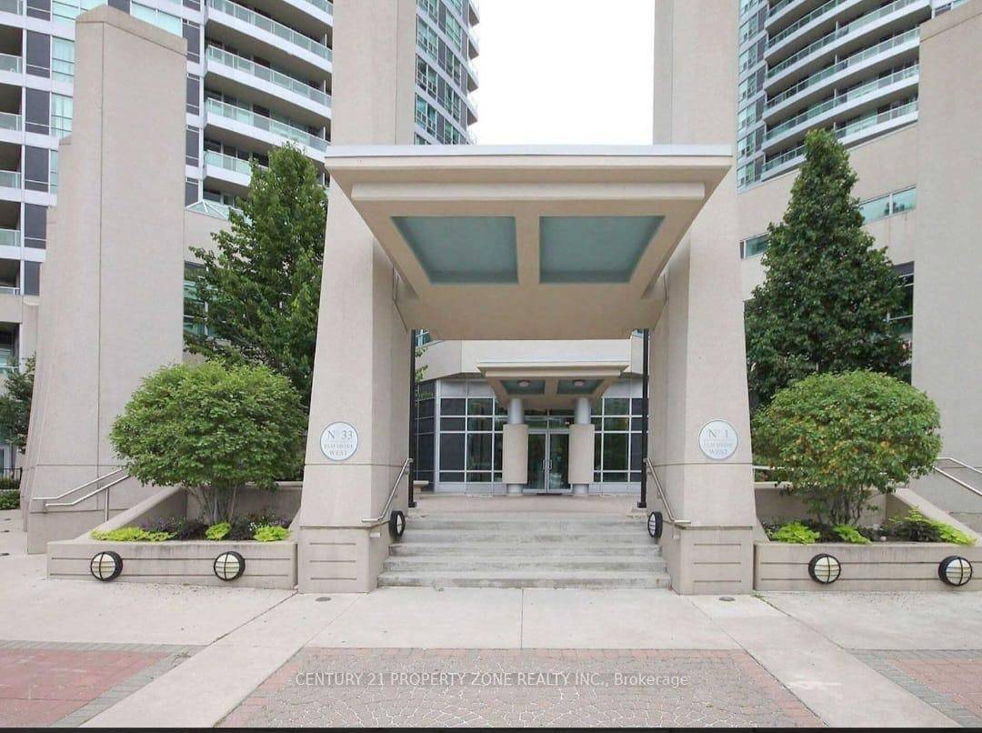 33 Elm DR #405, Mississauga, ON L5B 4M2