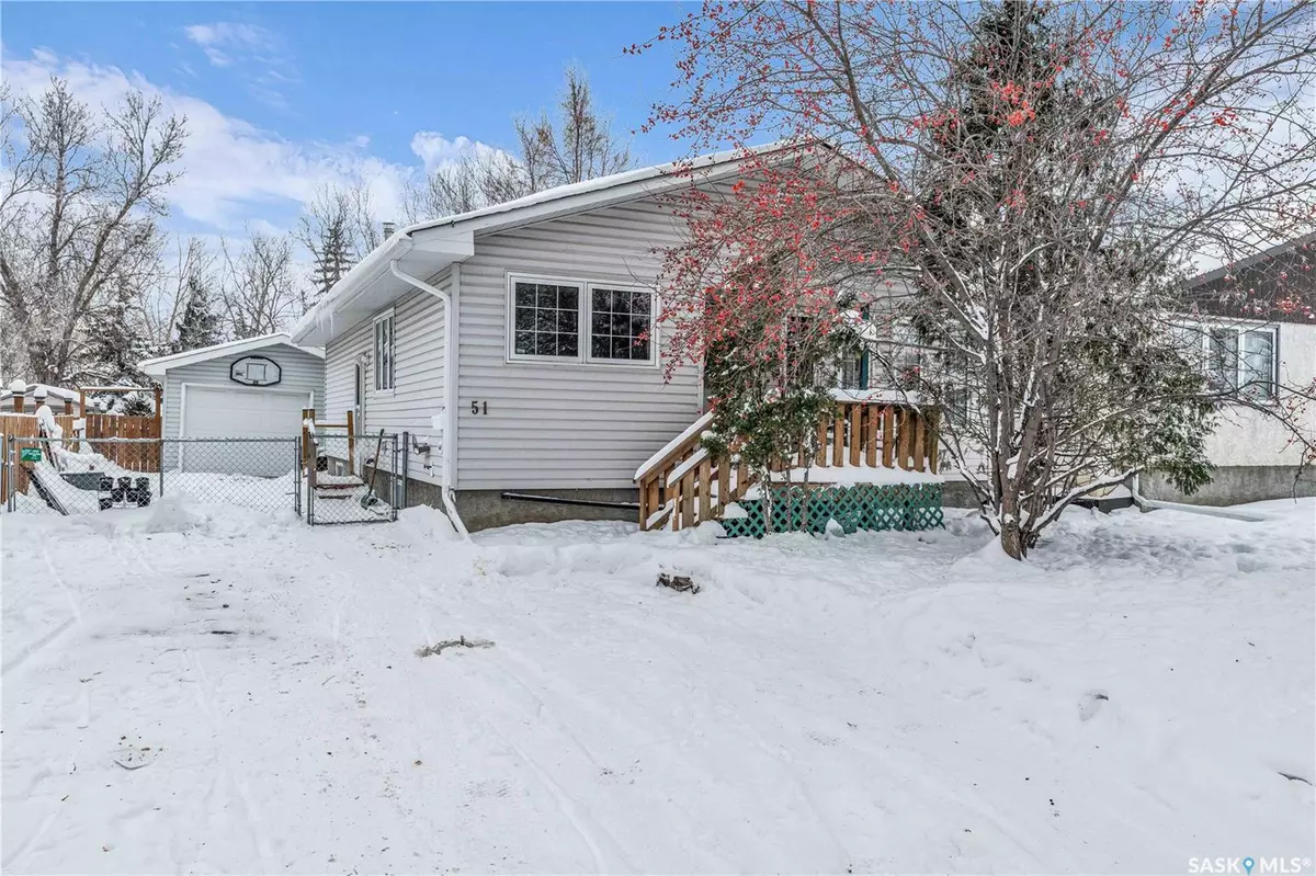 Regina, SK S4R 7E2,51 Boucher CRESCENT