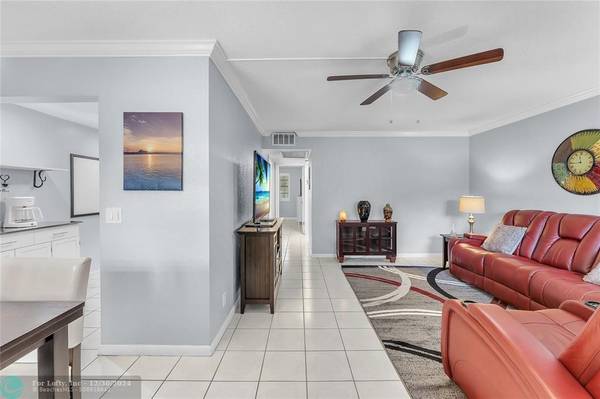 290 Farnham M  #290, Deerfield Beach, FL 33442