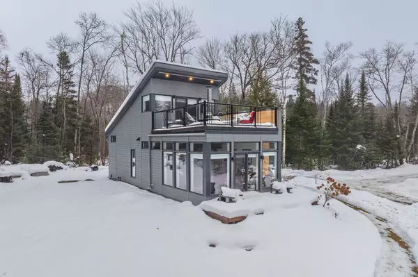 Muskoka, ON P1H 0J1,470 Markles RD