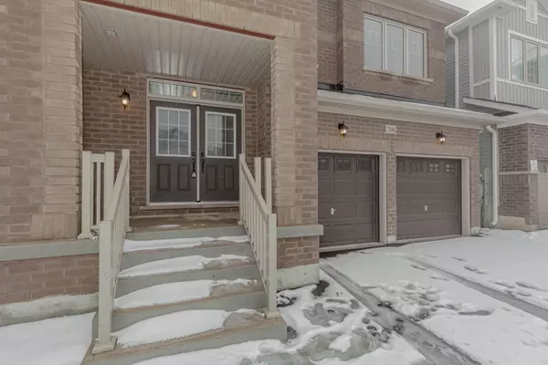 Dufferin, ON L9V 3Y3,200 Limestone LN