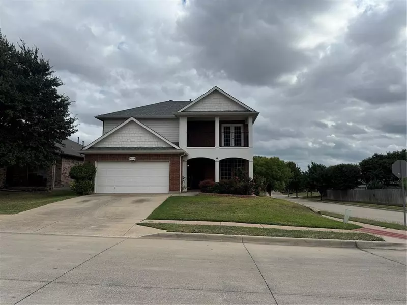 6224 Miranda Drive, Fort Worth, TX 76131