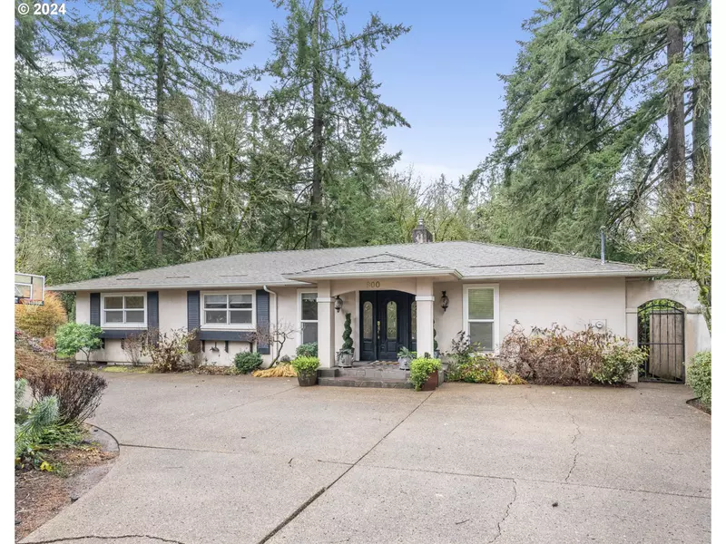 800 FAIRWAY RD, Lake Oswego, OR 97034