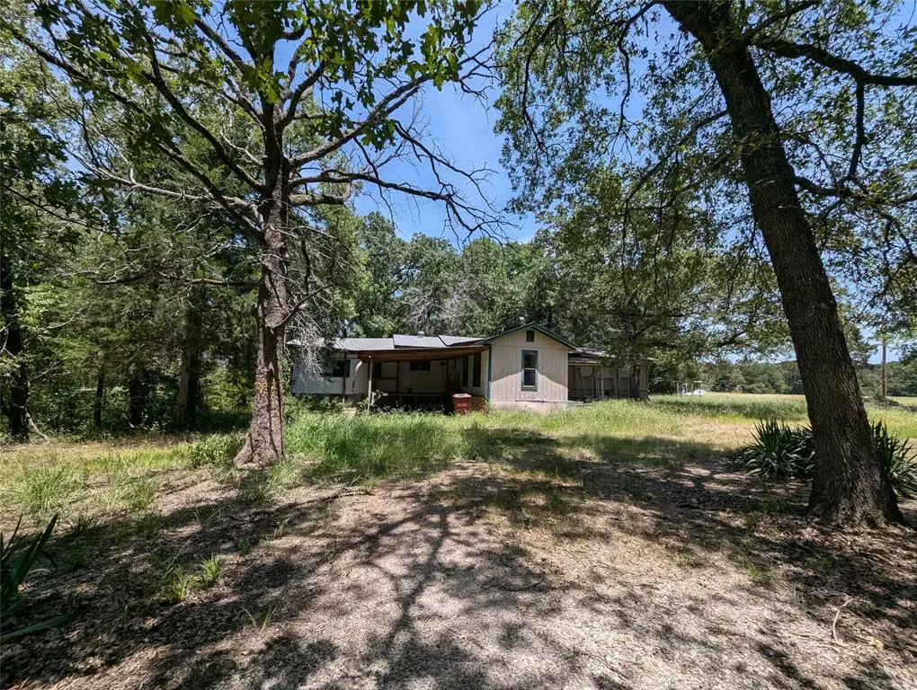 Bonham, TX 75418,6900 Lakeview Drive