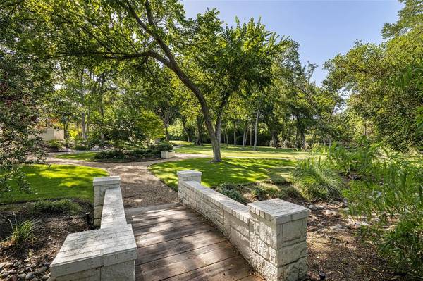 Plano, TX 75093,3512 Willow Bend Drive