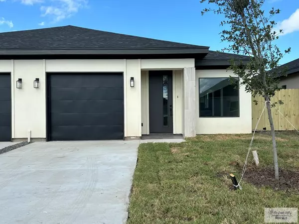 3242 VILLA ROSA DR, Brownsville, TX 78526