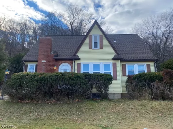 1208 Pompton Ave, Cedar Grove Twp., NJ 07009