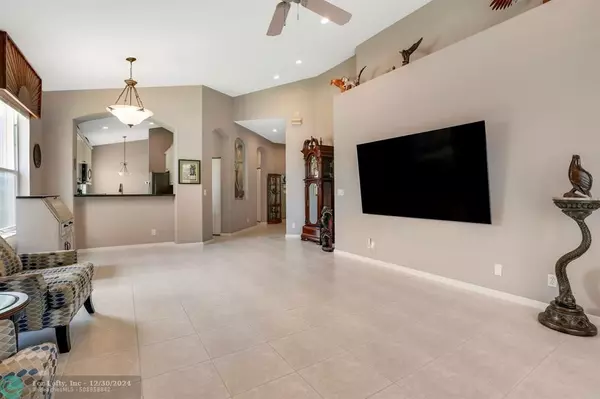 Delray Beach, FL 33446,15594 Canabria Ln