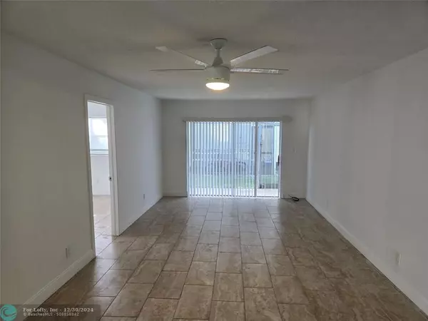 Deerfield Beach, FL 33064,1021 NW 45th St  #1