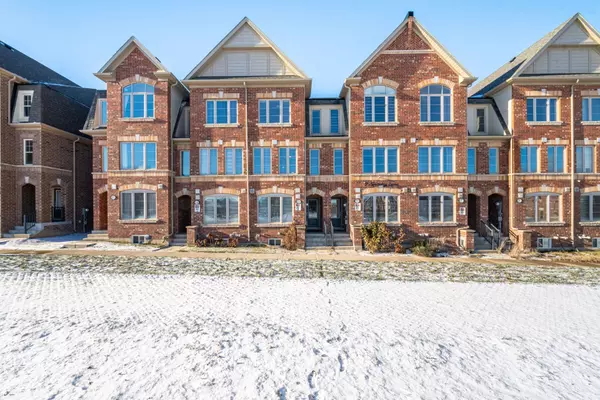 11 Sudeley LN, Brampton, ON L7A 0B7