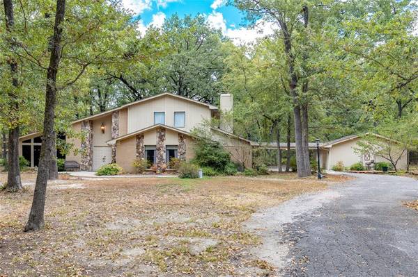 2257 County Road 4312, Campbell, TX 75422