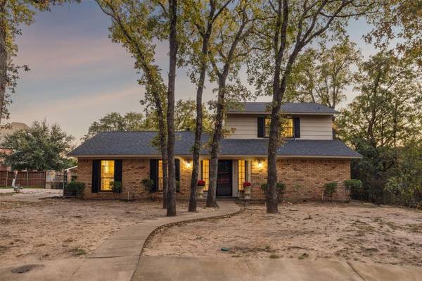 1333 River Oaks Drive, Flower Mound, TX 75028