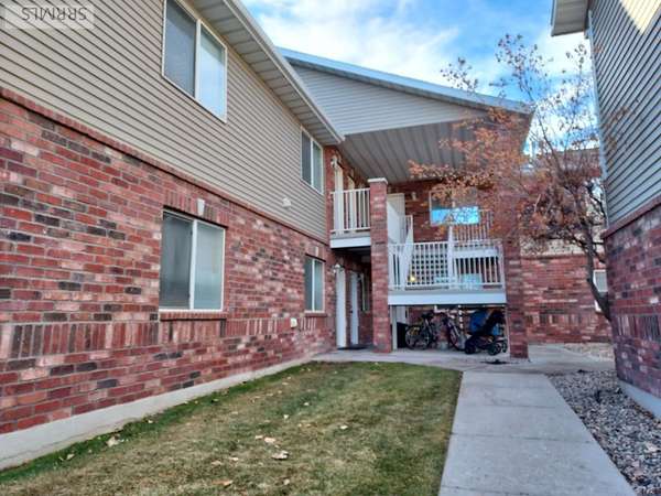 264 N 3rd E, Rexburg, ID 83440