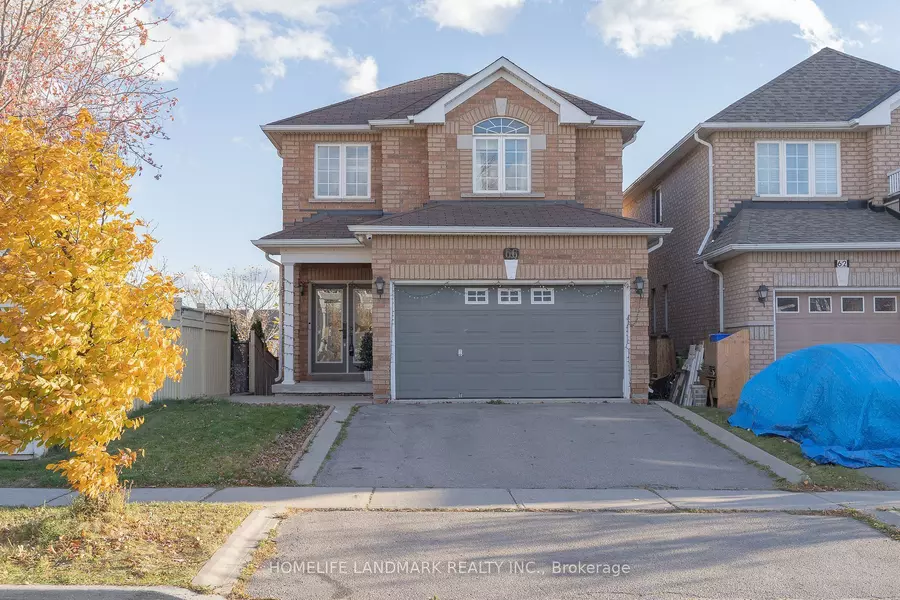 66 Lindenshire AVE #M & 2nd, Vaughan, ON L6A 4A6