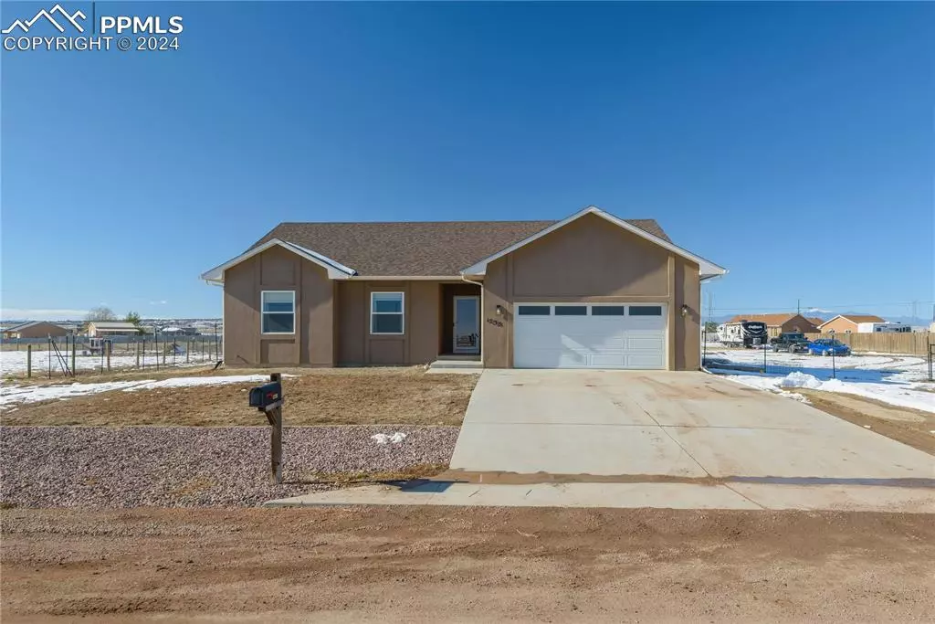 Pueblo, CO 81007,1735 N Bear Gulch LN