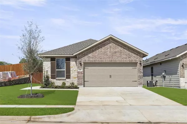 1600 Meadow Crest Drive,  Aubrey,  TX 76227