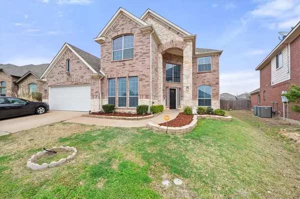 843 Peach Lane,  Burleson,  TX 76028