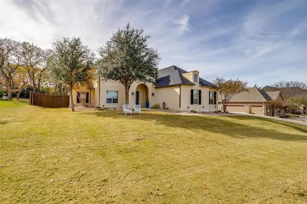 Burleson, TX 76028,705 Falls Creek Court