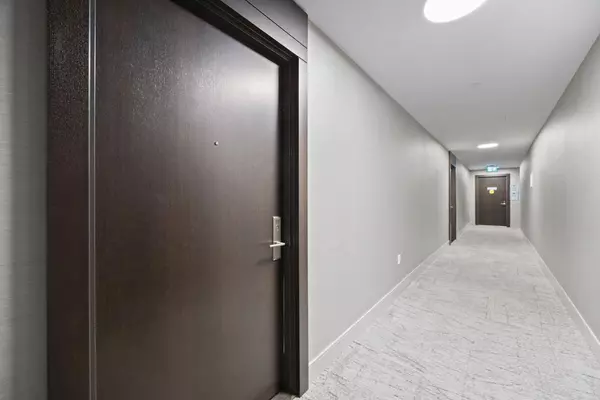 Mississauga, ON L4Z 0C6,8 Nahani WAY #316