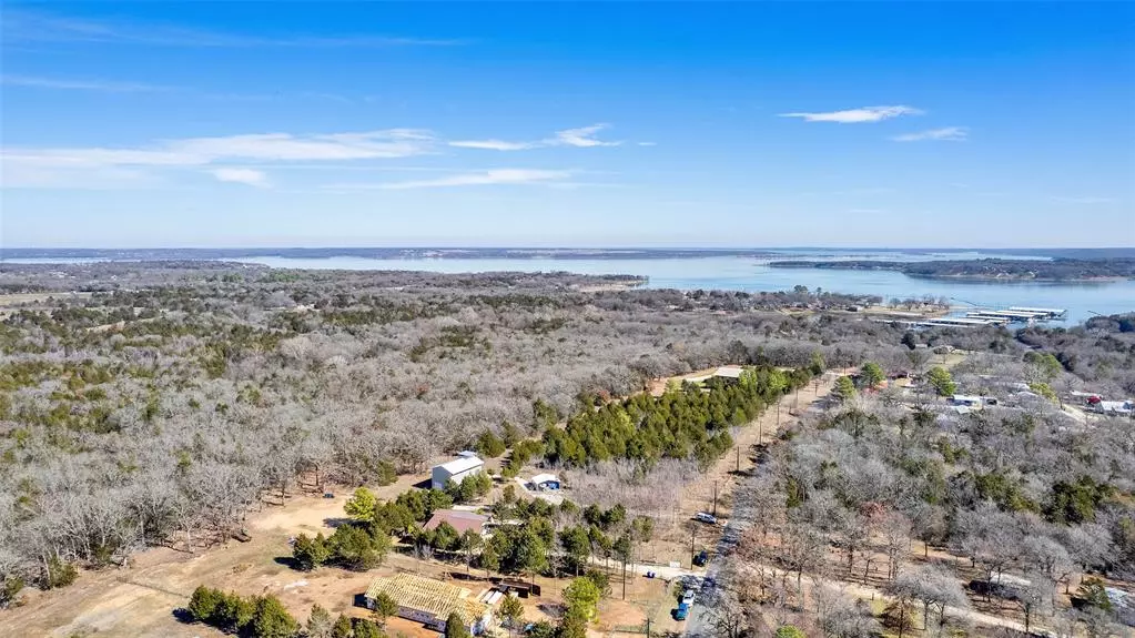 1477 Cedar Mills Road, Gordonville, TX 76245