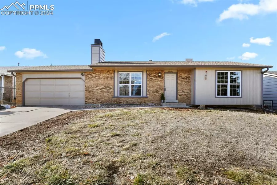 19536 E Iowa CIR, Aurora, CO 80017