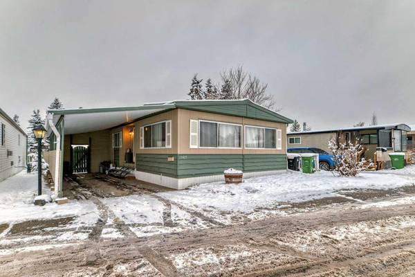 Calgary, AB T2B 5N2,3223 83 ST Northwest #167