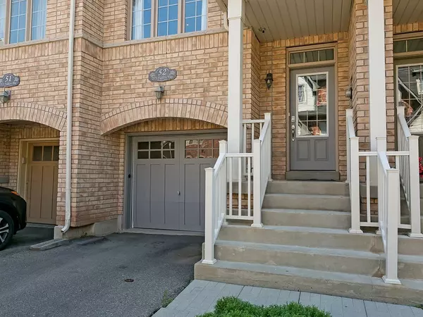 Oakville, ON L6M 0R9,2171 Fiddlers WAY #52