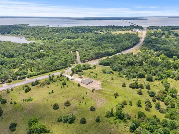 East Tawakoni, TX 75472,1049 E State Highway 276