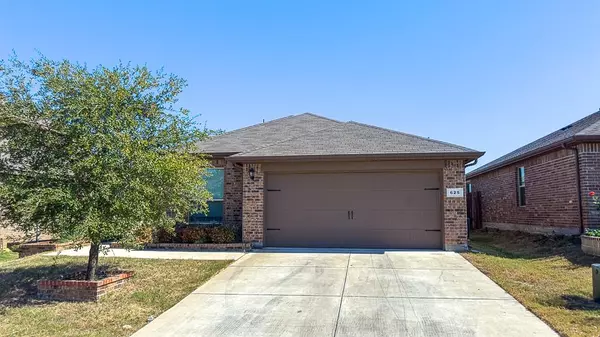 625 Gin Lake Trail, Fort Worth, TX 76120