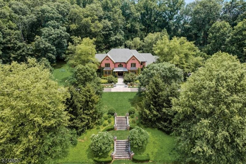 8 Mill Pond Rd #1, Alexandria Twp., NJ 08848