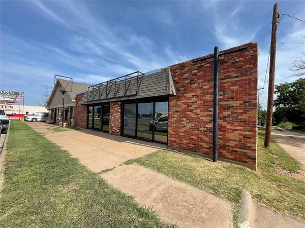 1926 N 1st Street, Abilene, TX 79603