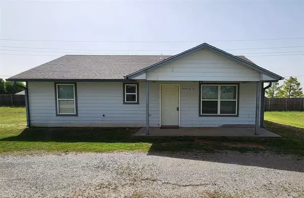 900 N 20th Street, Clinton, OK 73601