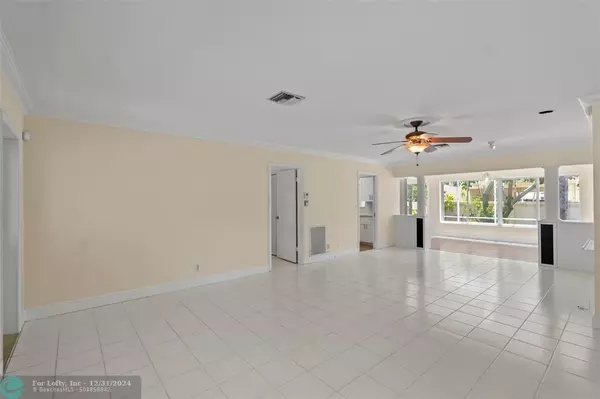 Boca Raton, FL 33432,270 NW 3rd Ct