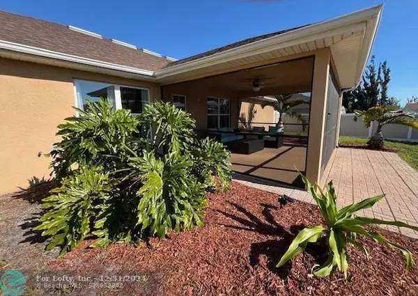 Cape Coral, FL 33991,614 SW 18th Ct