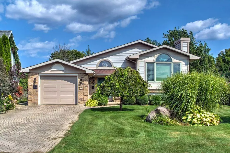 7 COUNTRY CRES, Meaford, ON N4L 1L7